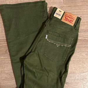 NWT Olive Levis 726 flare jeans